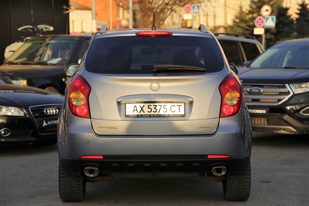 Автомобіль Ssang Yong Korando