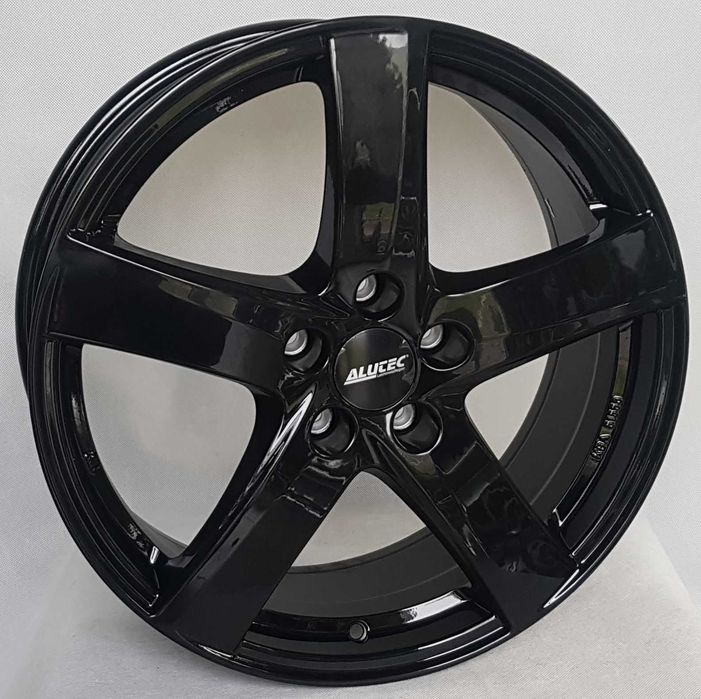 Alufelgi Alutec 17 Seat Leon 3 4 Skoda Octavia 3 4 Karoq VW Golf 7 8