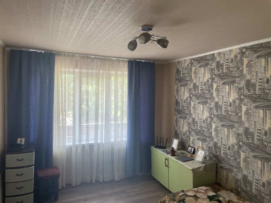 Продам 2х комн квартиру 2 эт. на ПЗТО ( ул Войновой )