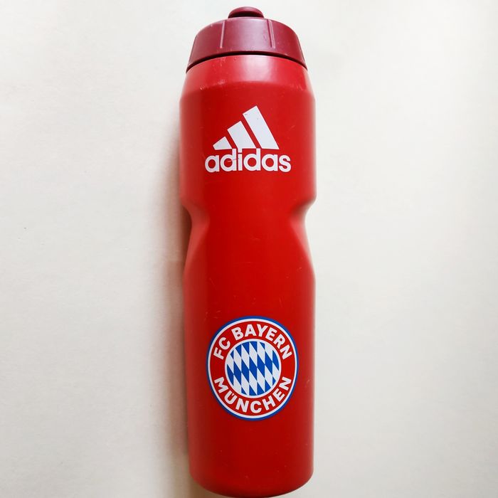 Спортивная бутылка для воды Adidas