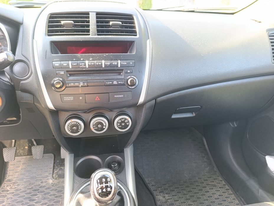 Samochód Mitsubishi asx