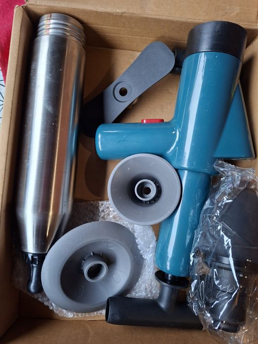 Mocny wysokociśnieniowy przepychacz do udrożniania rur