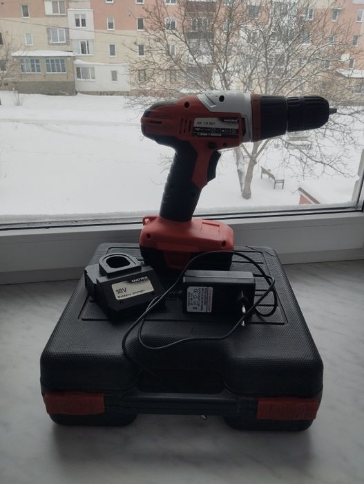 Шуруповерт Matrix (Германия) 18 V