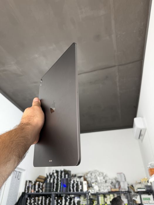12.9" iPad Pro 3rd Gen (WiFi) - MTFL2LL/A айпед про
