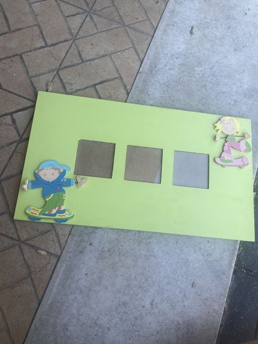 Moldura para quarto de criança