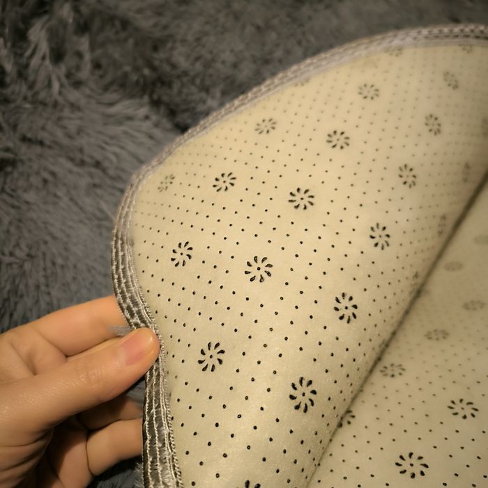 Tapete pelúcia peluche cinza novo