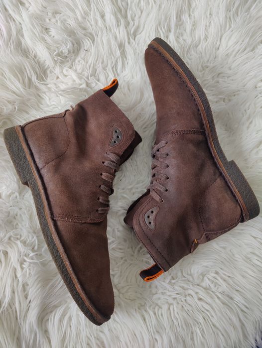 Черевики Hugo Boss 40р замша