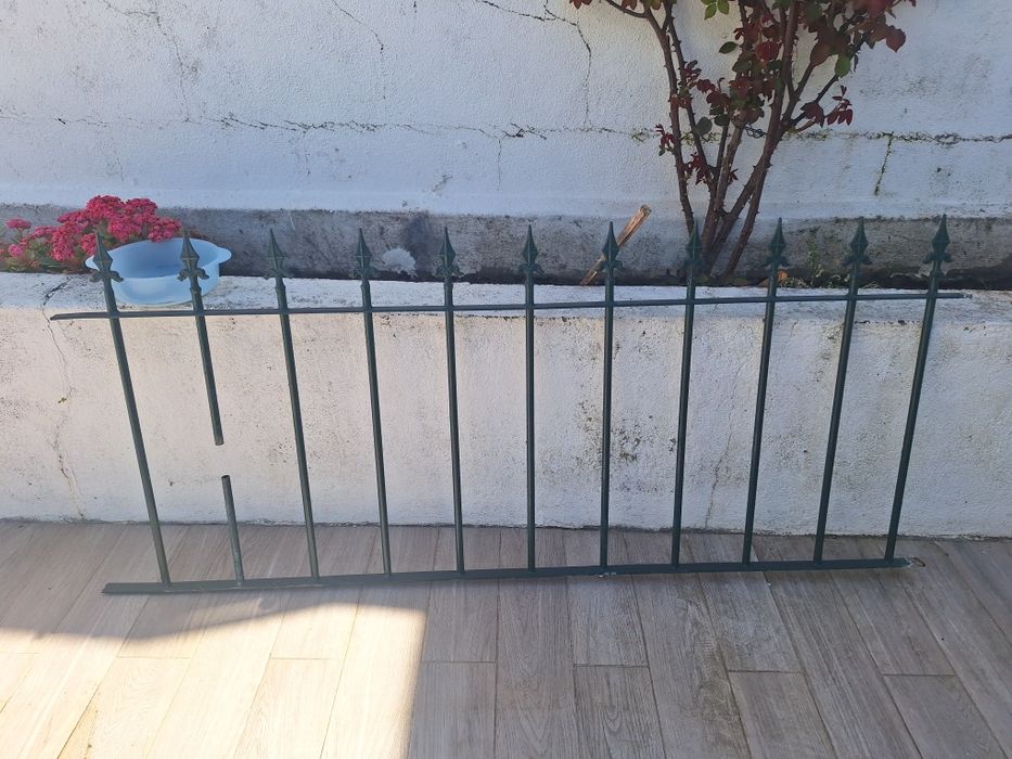 Portões e gradeamento utilizados