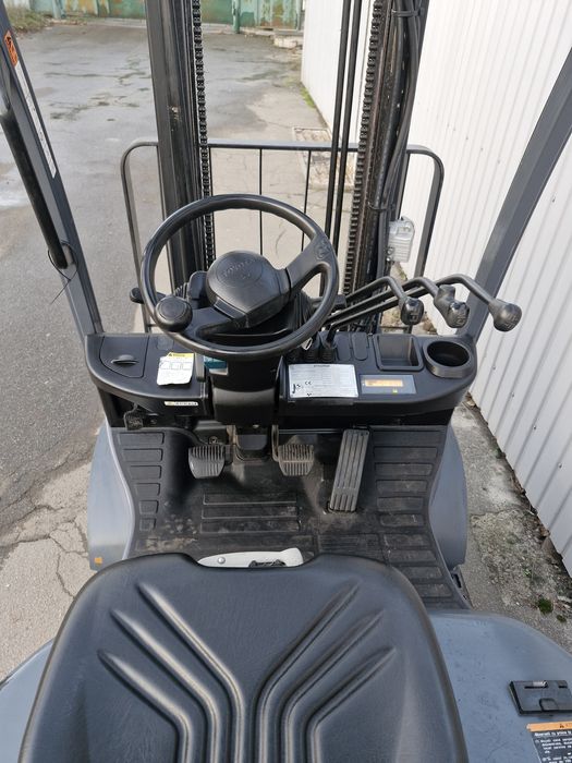 Навантажувач вилковий TOYOTA газ бензин погрузчик Тойота