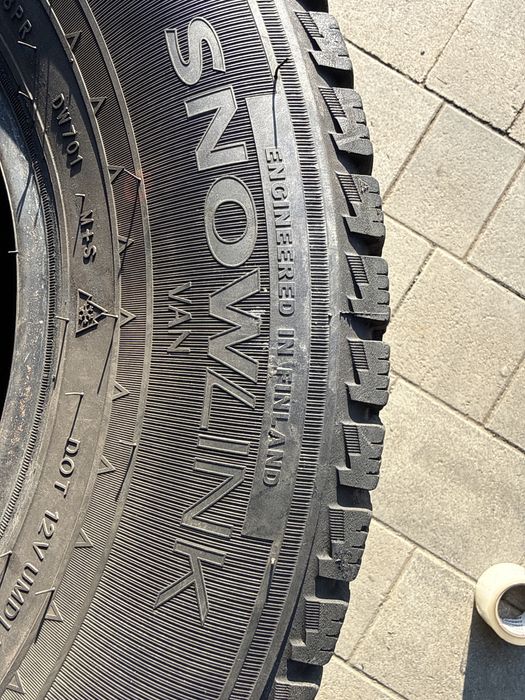 Шини резина 215/70/15с r15c snowlink пара зимні