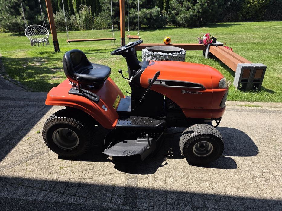 Husqvarna LT141 14HP Briggs 2 noże Manual  Mulczer  Traktorek Kosiarka