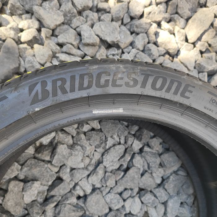 Літня шина розпаровка Bridgestone 245/40 R19 245*40 19  Turanza T005