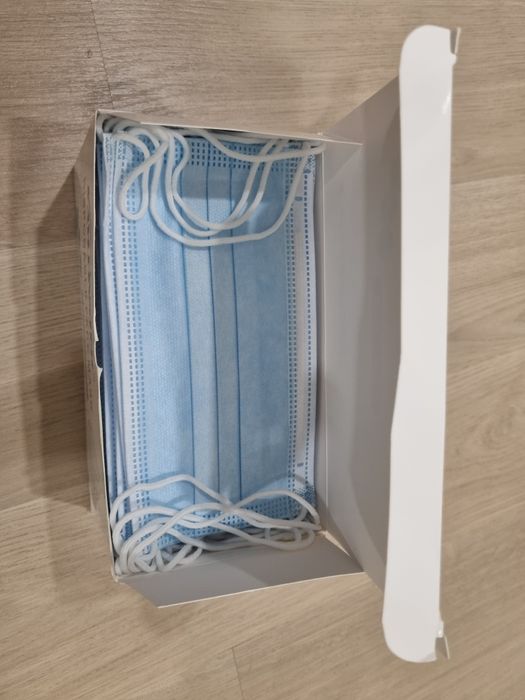 Máscaras Cirúrgicas 100 unidades