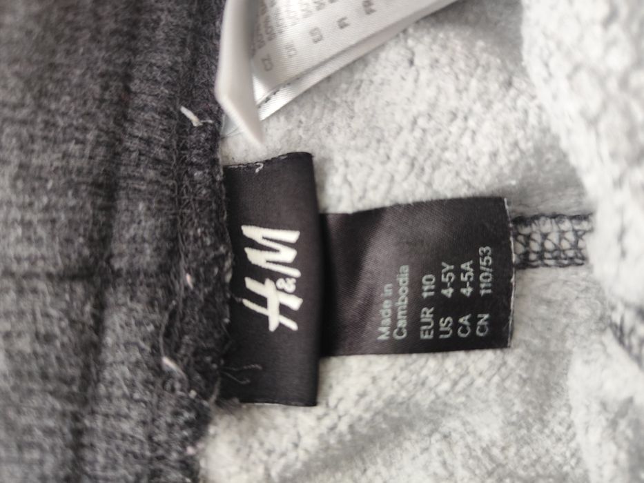 Spodnie dresowe rozmiar 110