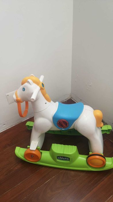 Cavalo brincar Chicco