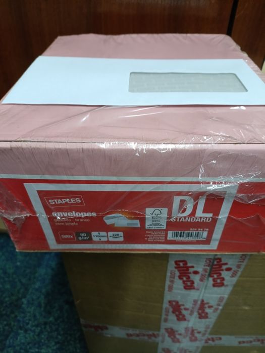 Artigos para desocupar vários novos e usados