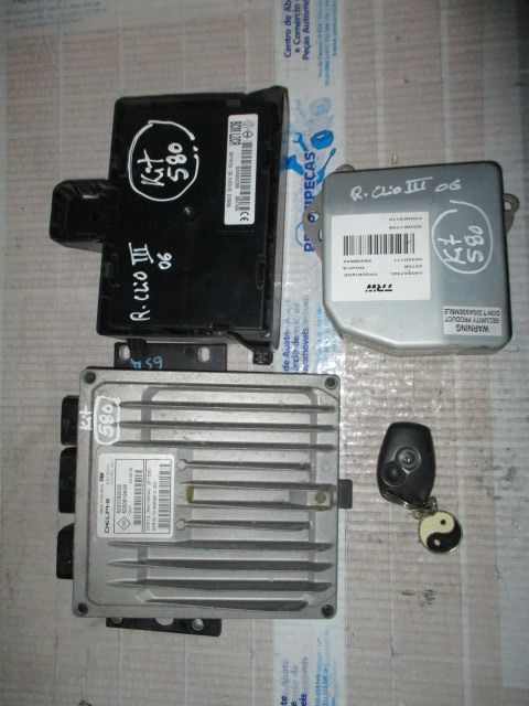 Centralina motor / ECU RENAULT Clio III (BR0/1, CR0/1)