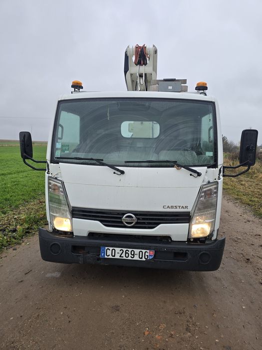 Nissan Cabstar podnośnik koszowy