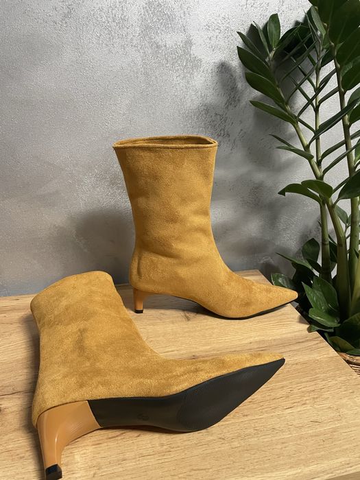 руді трендові ботильйони під замш