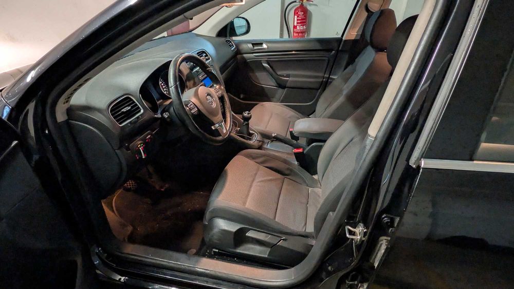 VOLKSWAGEN - Golf VI Variant