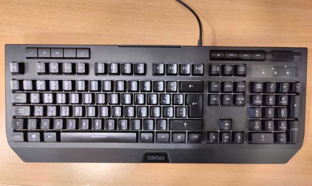 PC Gaming(AMD Ryzen 5 2600, RX 580 8GB, 16gb RAM, 500 GB SSD, 1TB HDD)