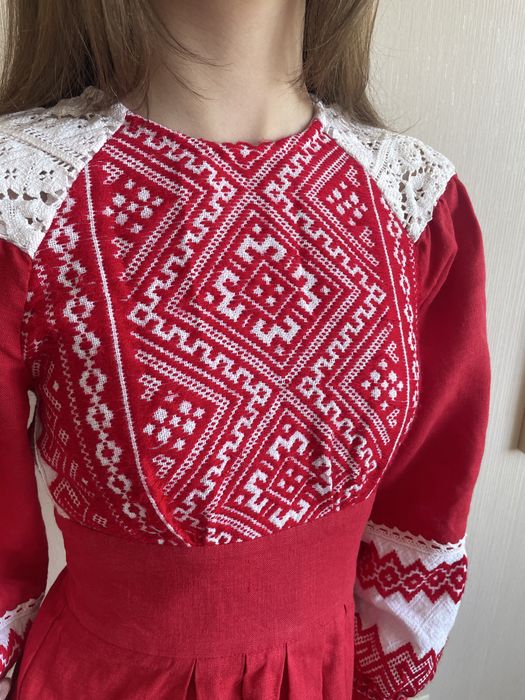 Вишивана сукня 100% льон