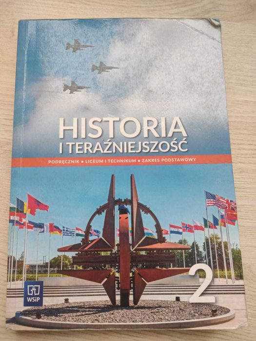 Historia i teraźniejszość 2