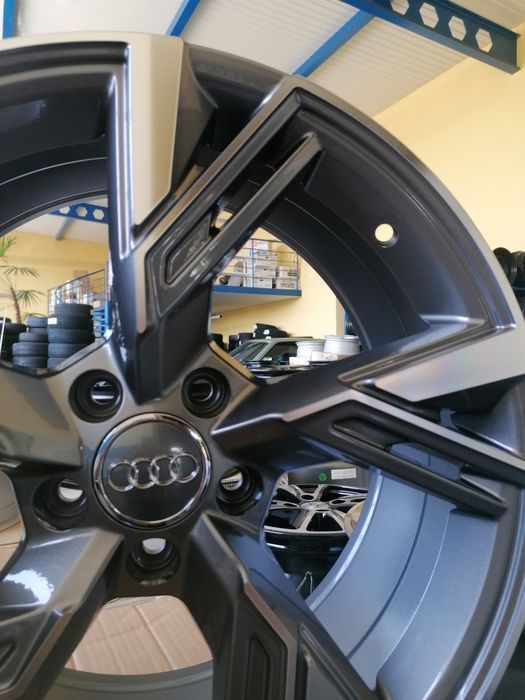 Felgi aluminiowe Audi A3 A4 A5 A6 A7 A8  Q3 Q5 Q7  19" grafit