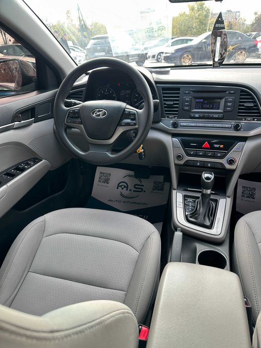 Продам Hyundai Elantra 2018 рік можлива розстрочка,кредит,обмін!