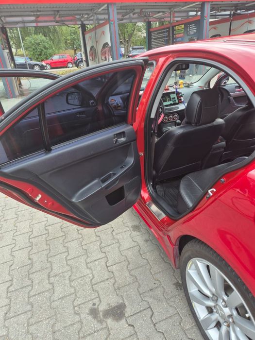 Mitsubishi lancer 2009Rok