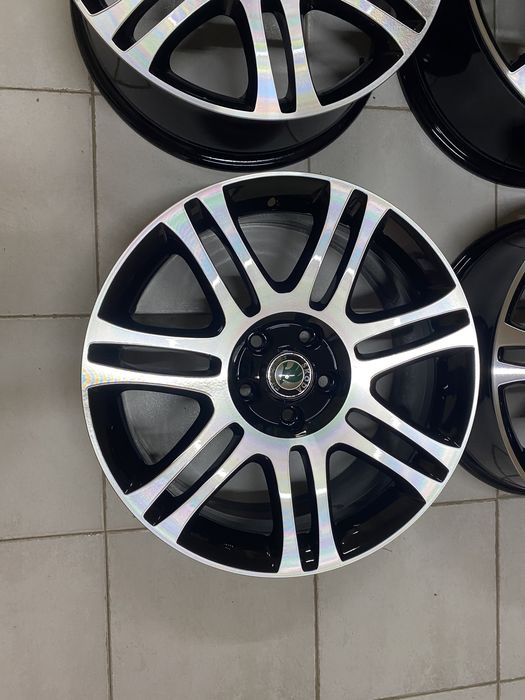 Jantes 18” 5x112 originais skoda octavia vw golf caddy audi a3 passat