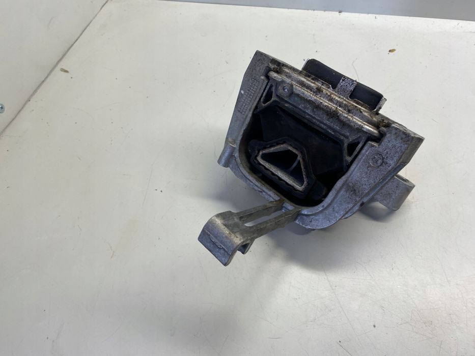 vw golf vii 2.0 tdi łapa poduszka silnika 5q0199262cs