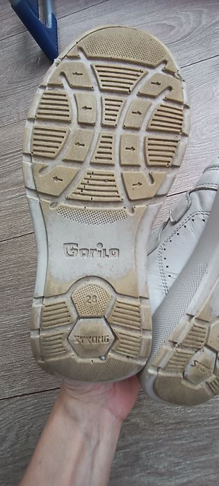 Шкіряні кросівки 18.5 см