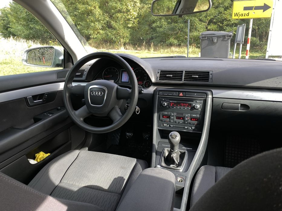 Auto Audi a4 b7 2.0 benzyna