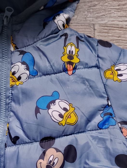 Продам курточку 80