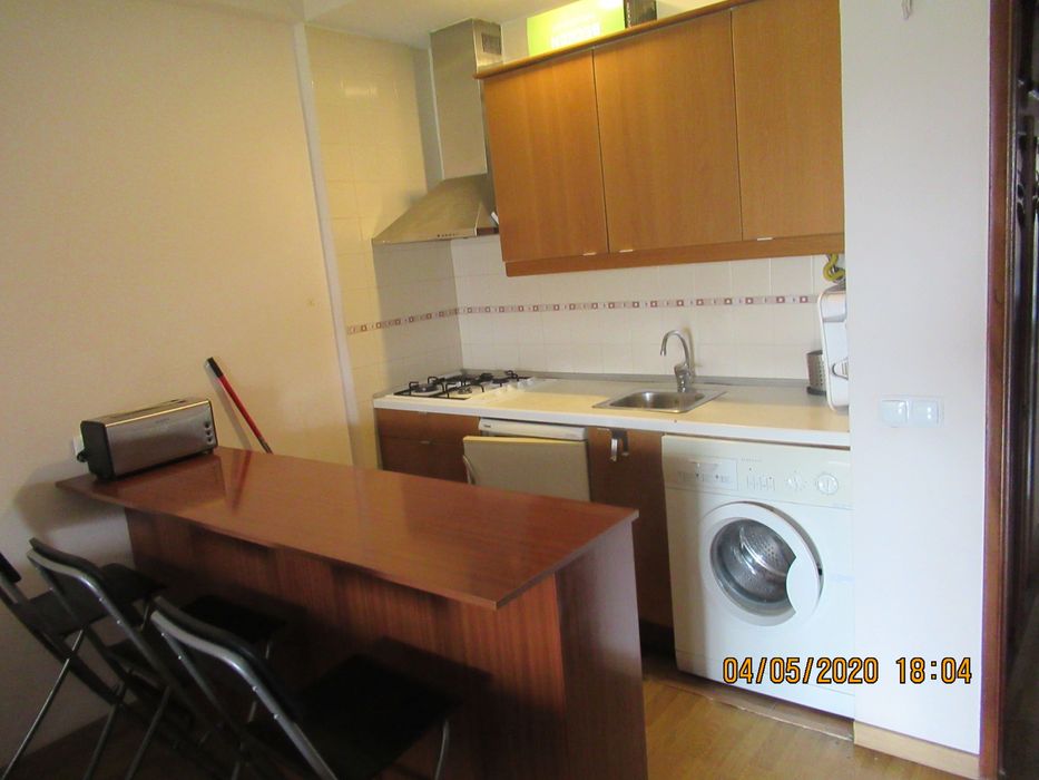 Apartamento T1 mobilado para arrendar nas Olaias perto Metro