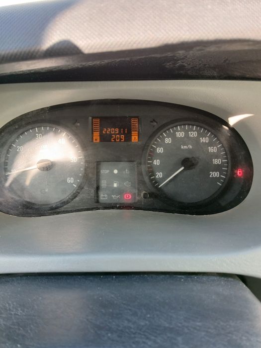 Opel vivaro 1900 dci campervan