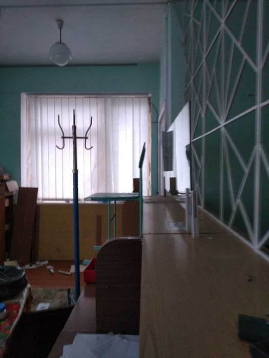 Нежитлове приміщення, площею 27,0 кв.м,  Івано-Франківська обл.