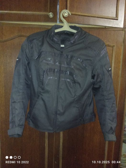 Жіноча мото куртка IXON