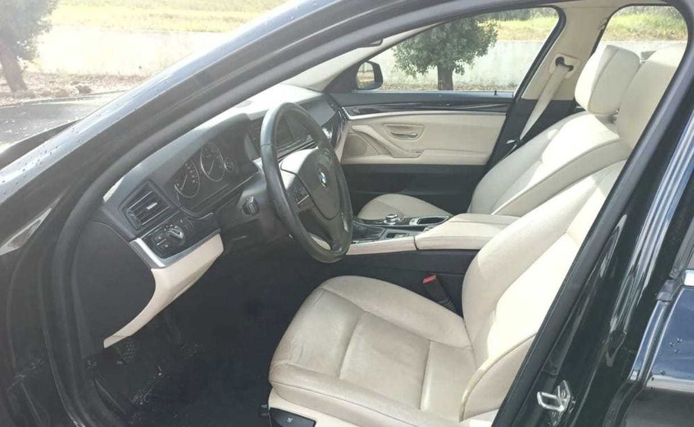 BMW 520 em excelente estado de uso
