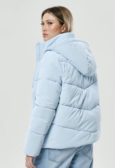 Осіння курточка на холодну погоду