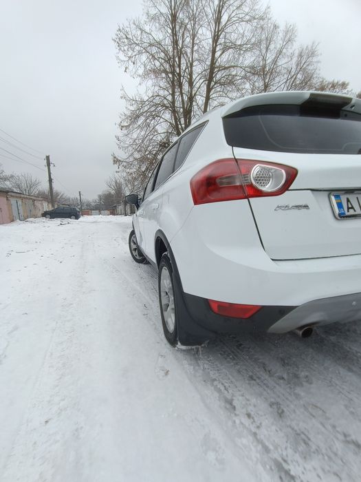 Продам Ford Kuga 2012р 2,5Т бензин