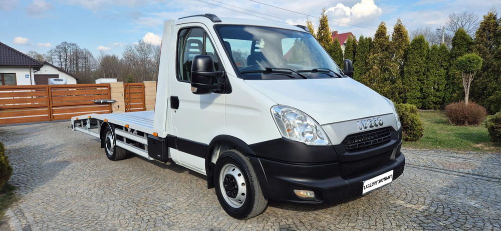 Iveco Daily  Iveco 35S21 Autolaweta laweta Pomoc drogowa Klima Vebasto zarejestr PL