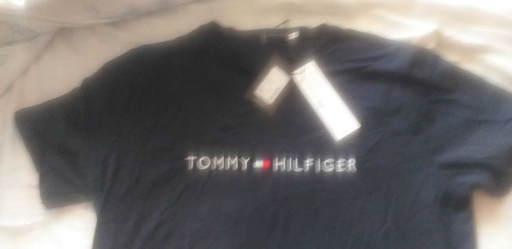 tee shirt Tommy Hilfiger tamanho Xl