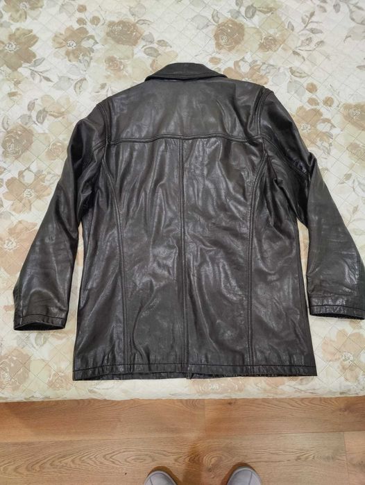 Casaco em pele genuína Jackes's tam. XL em excelente estado