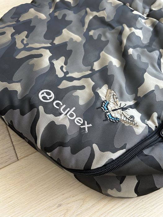 Продається зимовий дитячий конверт у коляку