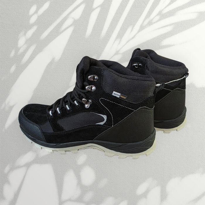 Nowe buty trekkingowe 45, czarne,Seven for Seven + gratis