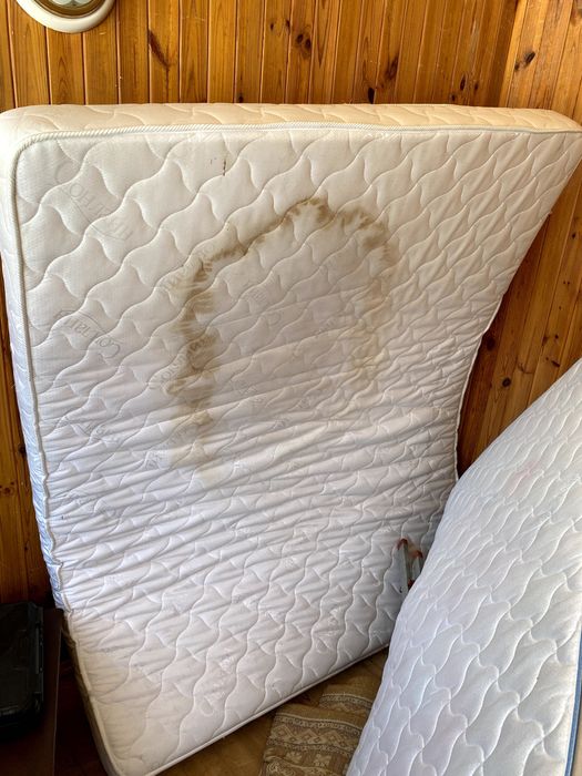 Матрац (безкоштовно за умиови самовивозу)