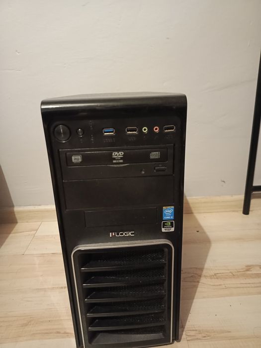 Sprzedam komputer stacjonarny + monitor AOC 165 Hz (uszkodzony)