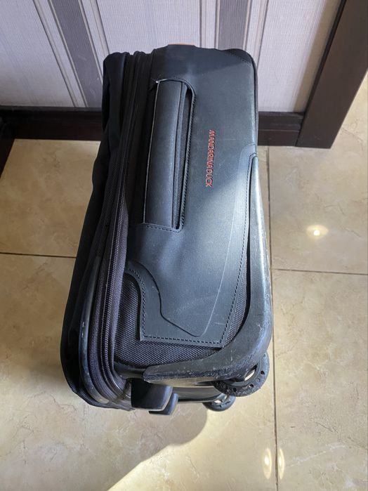 Дорожный чемодан Mandarina Duck